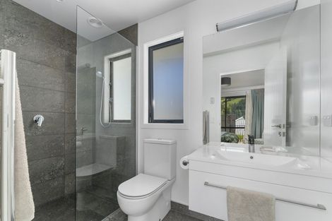 Photo of property in 8 Village Lane, Stoke, Nelson, 7011