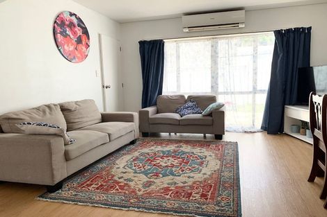 Photo of property in Emery Gardens, 7/4 Ambrico Place, New Lynn, Auckland, 0600