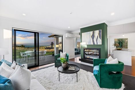 Photo of property in 72 Vaughans Road, Long Bay, Albany, 0792