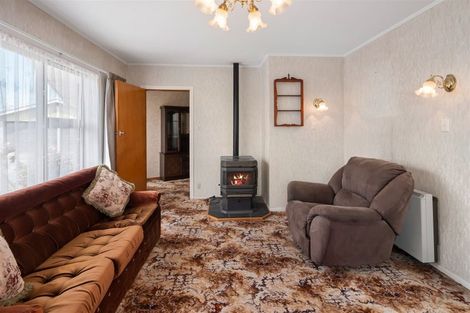 Photo of property in 6 Whelan Place, Hei Hei, Christchurch, 8042