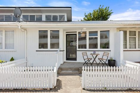 Photo of property in 5/518 Fergusson Drive, Trentham, Upper Hutt, 5018