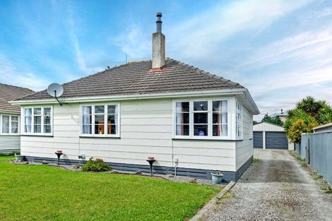 Photo of property in 3 Miro Street, Elgin, Gisborne, 4010