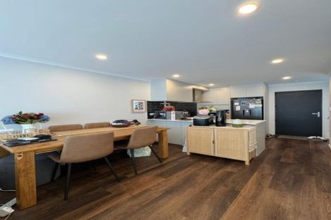 Photo of property in 30 Wharara Lane, Massey, Auckland, 0614