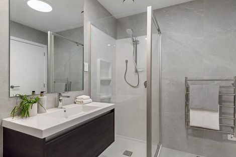 Photo of property in 25 Oyster Drive, Whenuapai, Auckland, 0618