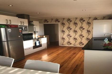 Photo of property in 33 Howe Street, Howick, Auckland, 2014