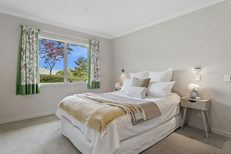 Photo of property in 24 Botanical Heights Drive, Waipahihi, Taupo, 3330