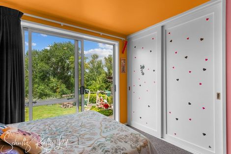 Photo of property in 37 Willow Lane, Maungaturoto, 0588