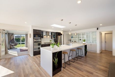 Photo of property in 2 Ormandy Court, Amberley, 7410