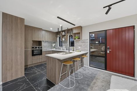 Photo of property in 716a Massey Road, Mangere, Auckland, 2022