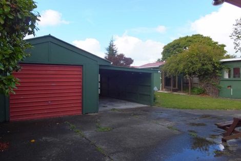 Photo of property in 5 Gladson Avenue, Sockburn, Christchurch, 8042