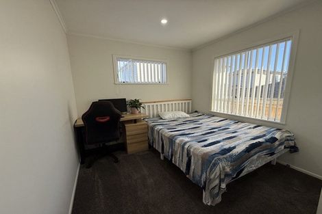 Photo of property in 40 Alma Crescent, Papakura, 2110