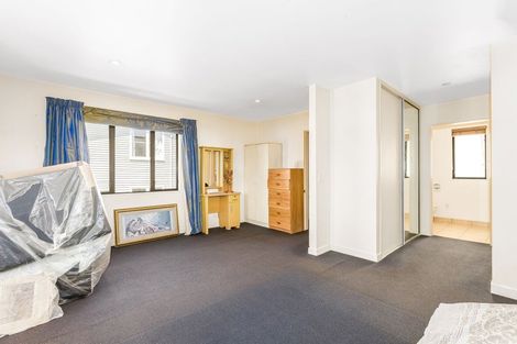 Photo of property in 12 Hall Avenue, Newtown, Wellington, 6021