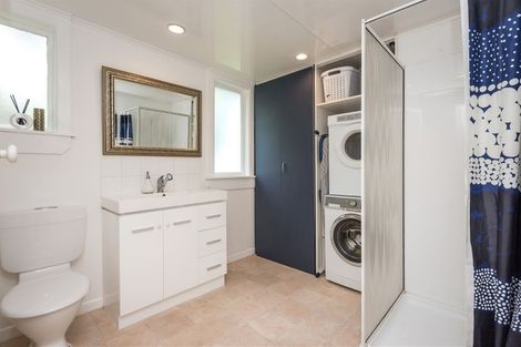 Photo of property in 108 Dyers Pass Road, Cashmere, Christchurch, 8022