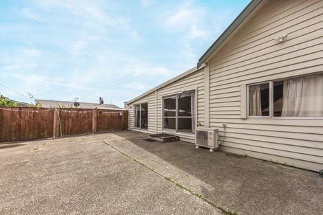 Photo of property in 61 Broadway, Picton, 7220