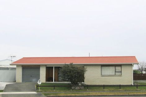 Photo of property in 17 Townshend Crescent, Greenmeadows, Napier, 4112