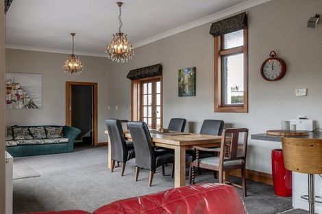 Photo of property in 24 Elmira Avenue, Hokowhitu, Palmerston North, 4410