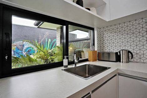 Photo of property in 37a Holloway Street, Waikiwi, Invercargill, 9810