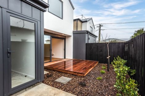 Photo of property in 2/24 Perth Street, Richmond, Christchurch, 8013