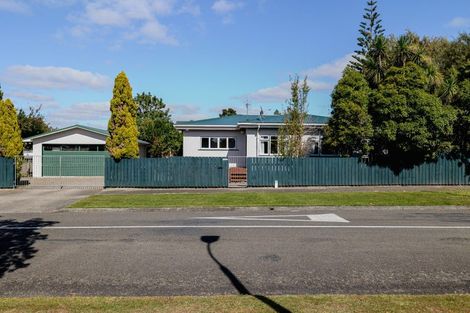 Photo of property in 14 Napier Road, Terrace End, Palmerston North, 4410