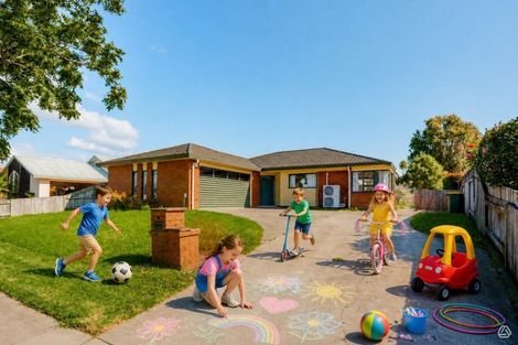 Photo of property in 7 Edgewater Grove, Whakatane, 3120