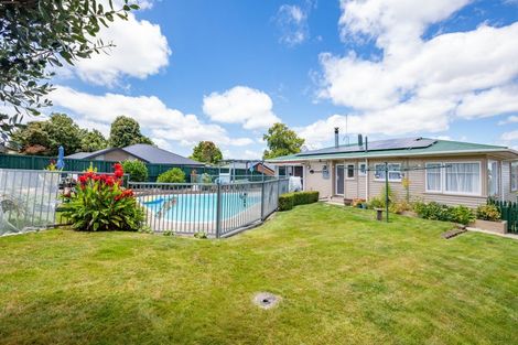 Photo of property in 9 Matthews Crescent, Melville, Hamilton, 3206