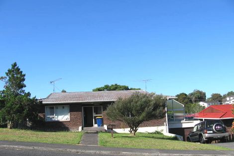 Photo of property in 1/36 Sealy Road, Torbay, Auckland, 0630