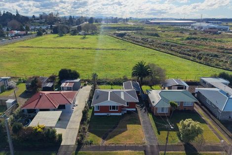 Photo of property in 15 Sheridan Street, Silverdale, Hamilton, 3216