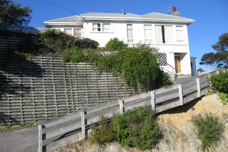 Photo of property in 160 Nevay Road, Karaka Bays, Wellington, 6022