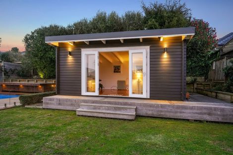 Photo of property in 2/41 Hastings Road, Mairangi Bay, Auckland, 0630
