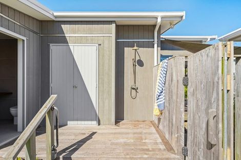 Photo of property in 21a Laurence Street, Manly, Whangaparaoa, 0930