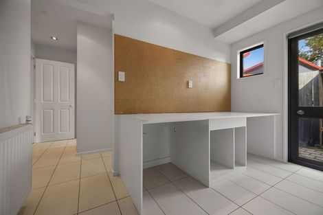 Photo of property in 11 Elva Dawson Place, Arrowtown, 9302