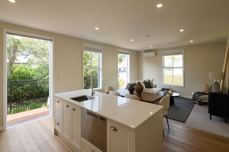 Photo of property in 8b Roscoe Street, Saint Martins, Christchurch, 8022