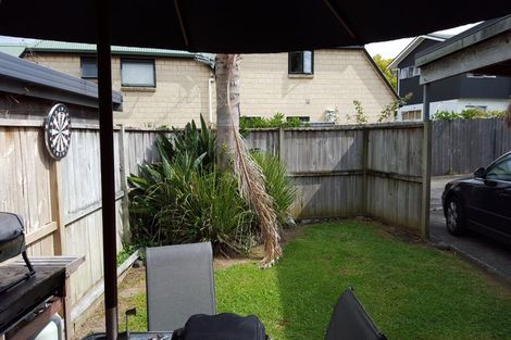 Photo of property in 1/48 Taharoto Road, Takapuna, Auckland, 0622