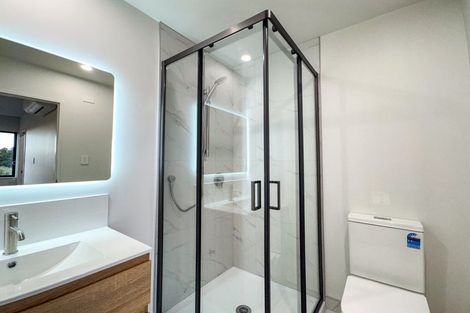 Photo of property in 4/6 James Street, Bayview, Auckland, 0629