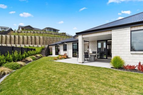 Photo of property in 1 Ridge Drive, Omokoroa, 3114