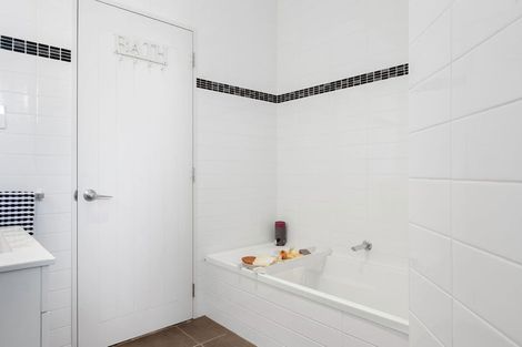 Photo of property in 56 Mokihi Gardens, Hillmorton, Christchurch, 8024