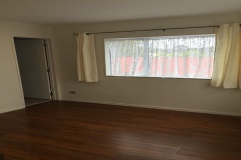 Photo of property in 27 Tonkin Drive, Sunnynook, Auckland, 0620