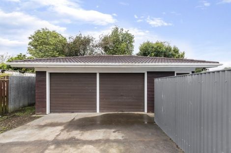 Photo of property in 23 Lane Road, Weymouth, Auckland, 2103