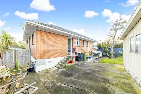 Photo of property in 147 Ennis Avenue, Pakuranga Heights, Auckland, 2010