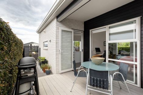 Photo of property in 21 Jacob Street, Brookfield, Tauranga, 3110