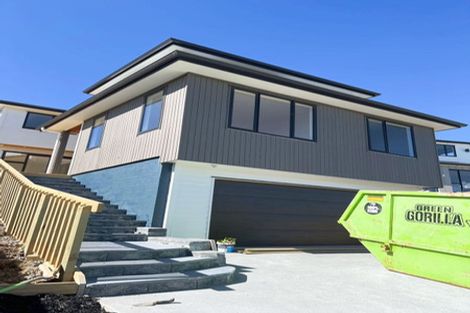 Photo of property in 17 Manawanui Way, Orewa, 0931