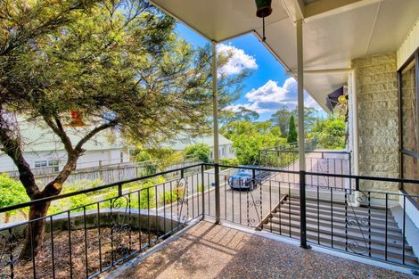 Photo of property in 71 Simla Avenue, Havelock North, 4130