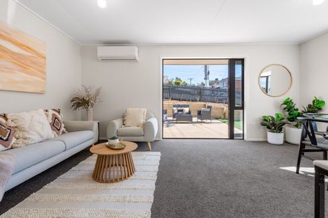 Photo of property in 349 South Road, Caversham, Dunedin, 9012