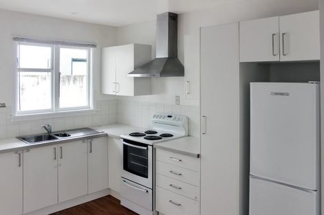 Photo of property in 2/92 Office Road, Merivale, Christchurch, 8014