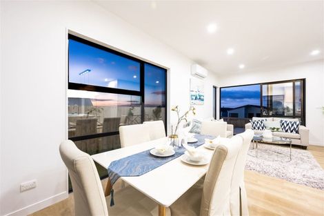 Photo of property in 1 Horokaka Street, Massey, Auckland, 0614