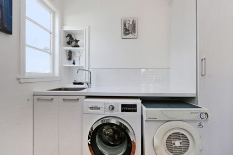 Photo of property in 18 Alpers Terrace, Marewa, Napier, 4110