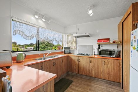 Photo of property in 15 Lydford Place, Spotswood, New Plymouth, 4310