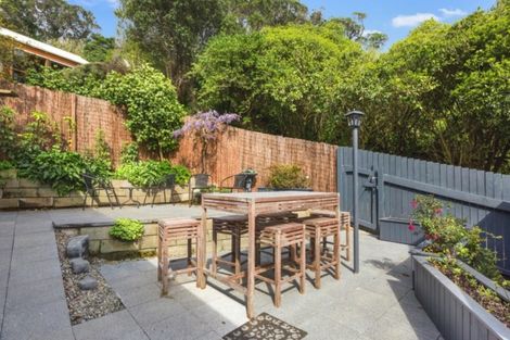 Photo of property in 102 Paremata Road, Paremata, Porirua, 5024