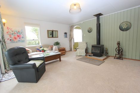 Photo of property in 38 Holdaway Street, Riversdale, Blenheim, 7201
