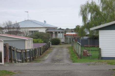 Photo of property in 58a Avenue Road, Foxton, 4814